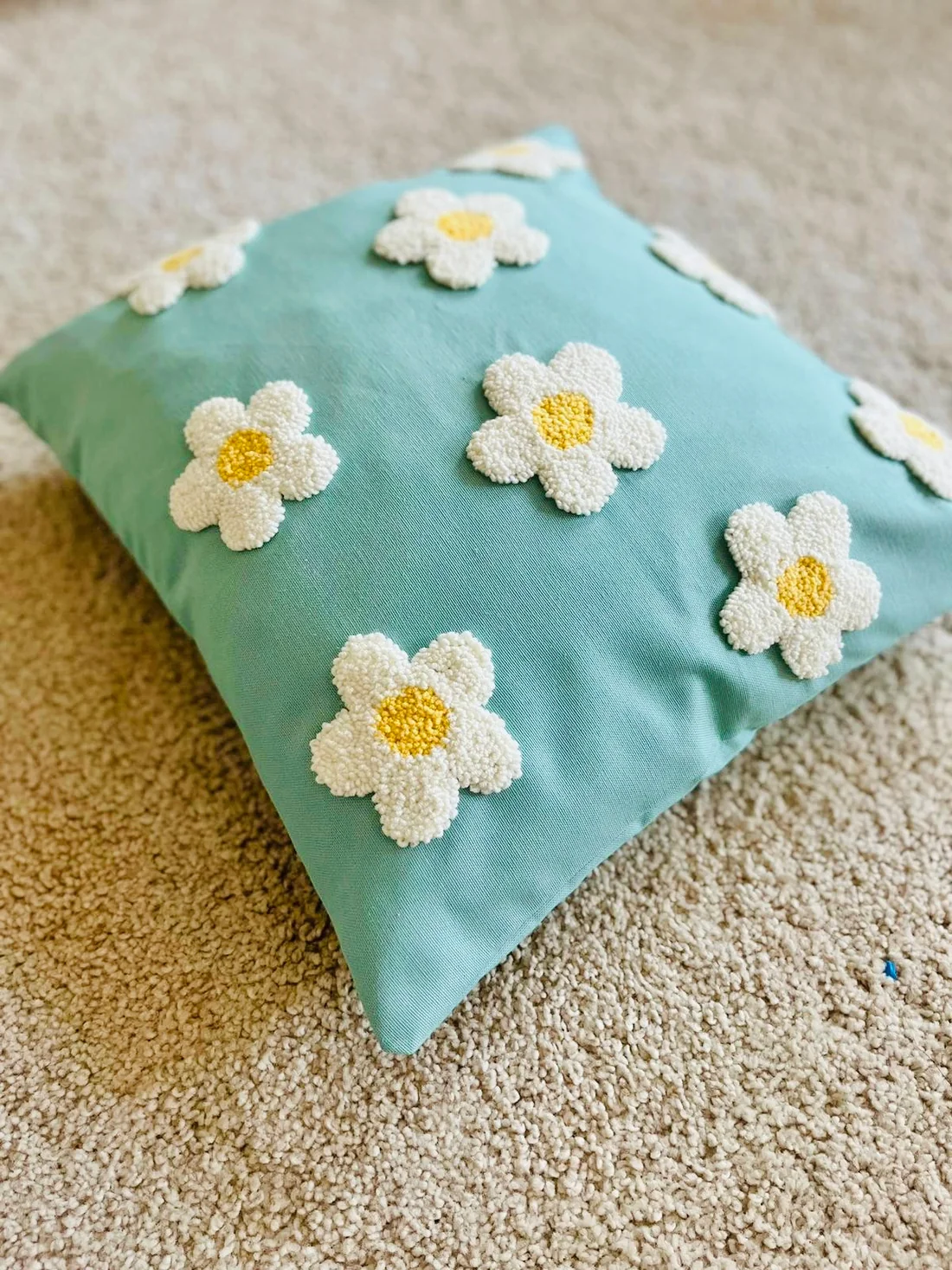 How to choose the right bedding for a comfortable bedroom