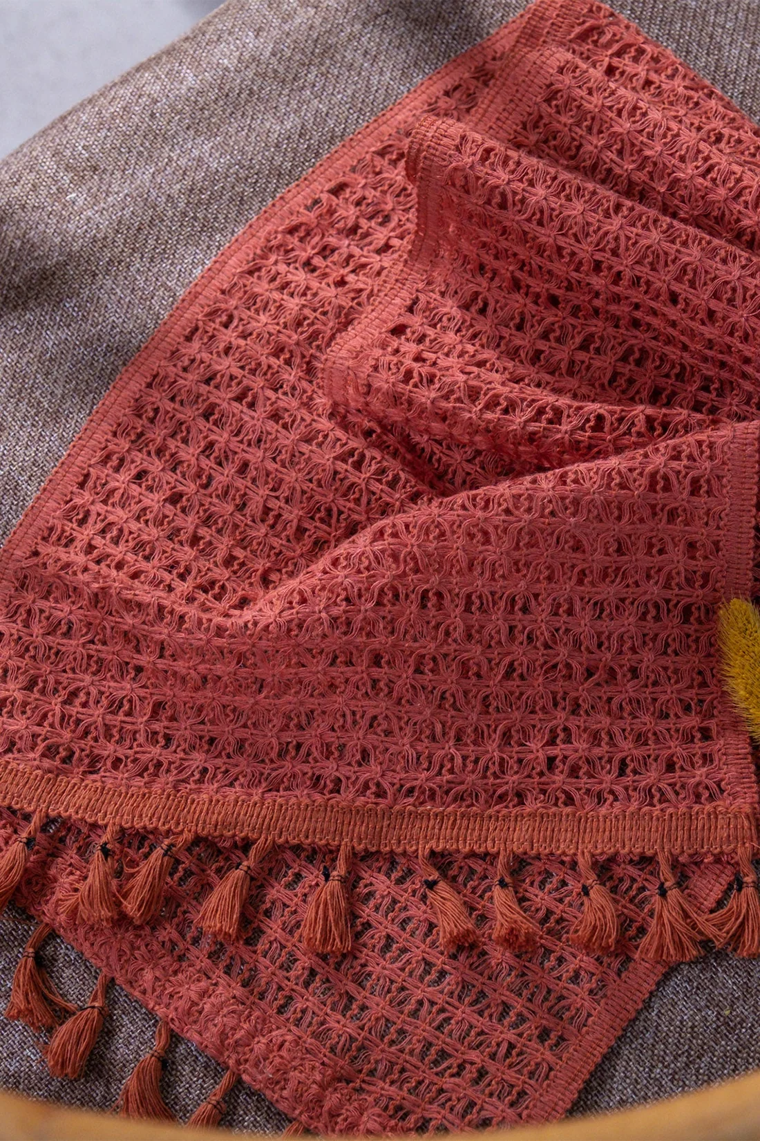 7 Simple Ways to Make Your Bedroom Feel More Cozy